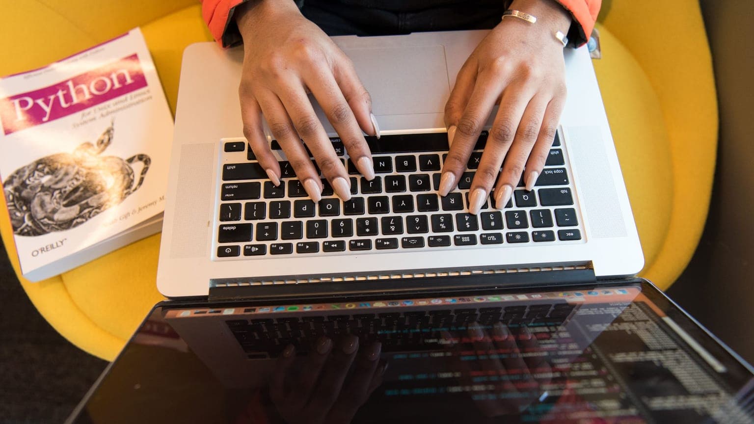 Codecademy Pro për Studentë — Mbi 35% Ulje me ISIC